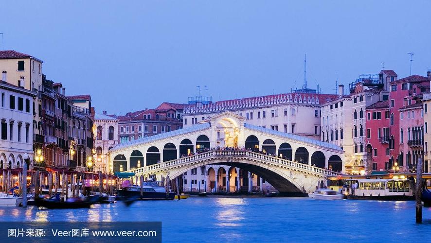 威尼斯以里亚托桥描写（意大利威尼斯里亚托桥）